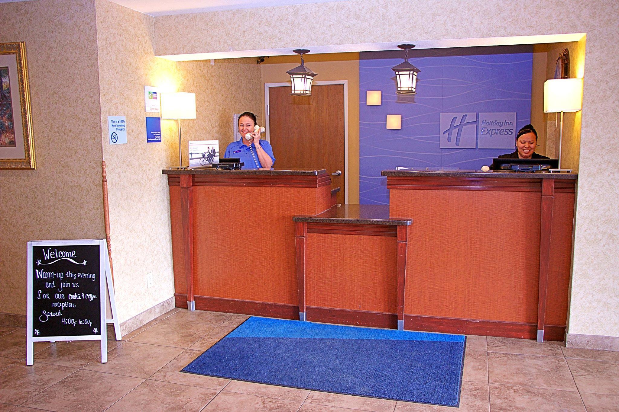 Holiday Inn Express Hotel & Suites Pierre-Fort Pierre, An Ihg Hotel Luaran gambar