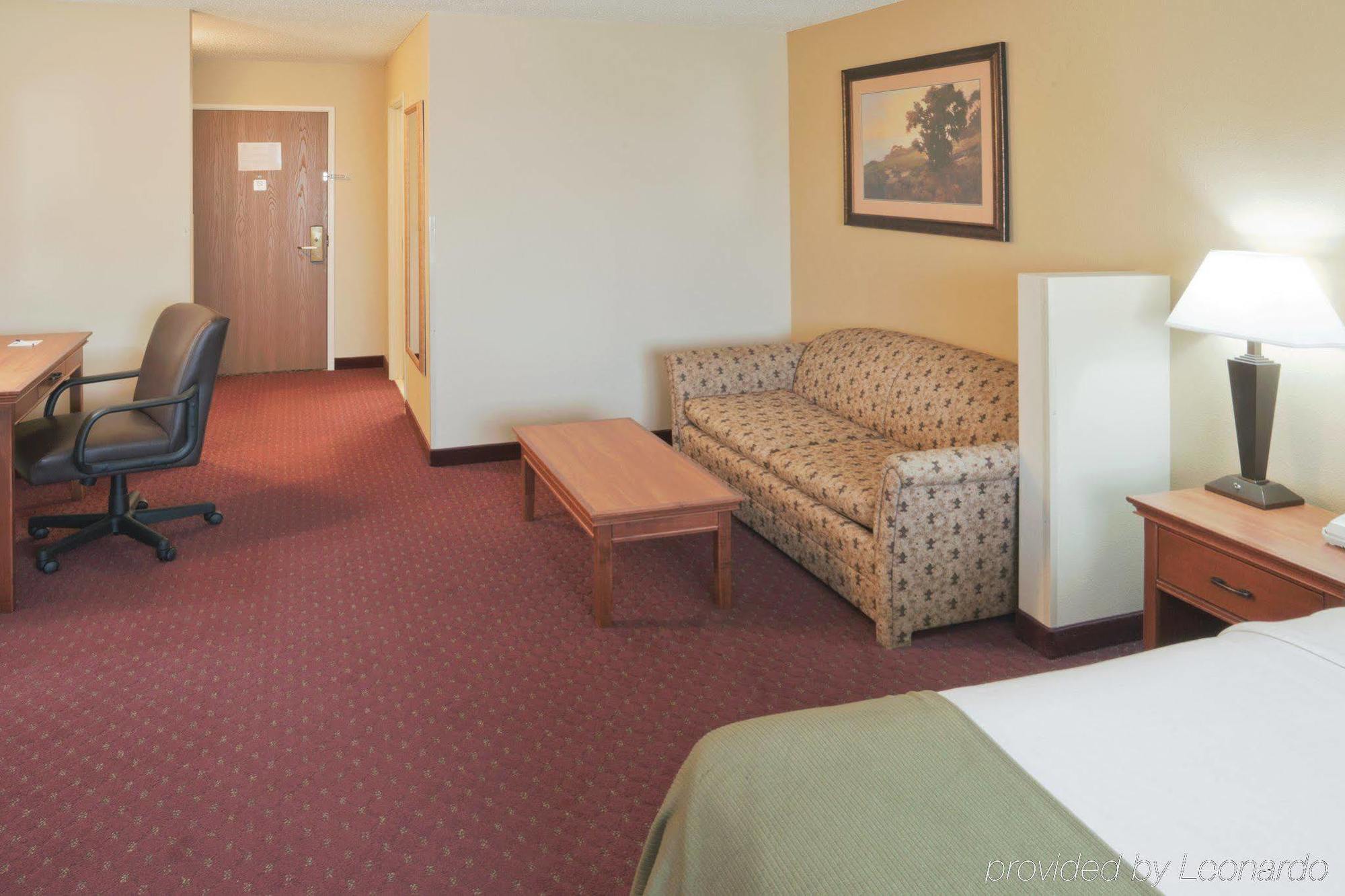 Holiday Inn Express Hotel & Suites Pierre-Fort Pierre, An Ihg Hotel Bilik gambar