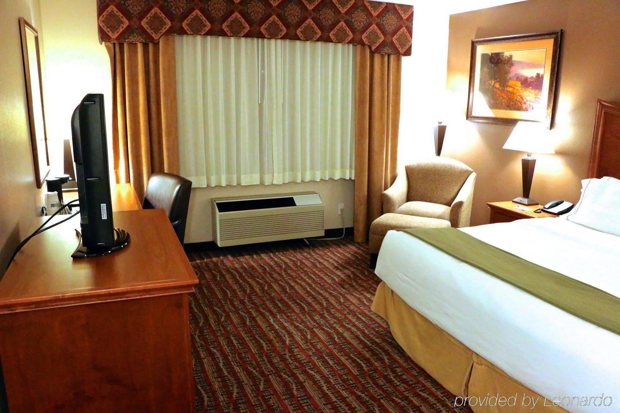 Holiday Inn Express Hotel & Suites Pierre-Fort Pierre, An Ihg Hotel Luaran gambar