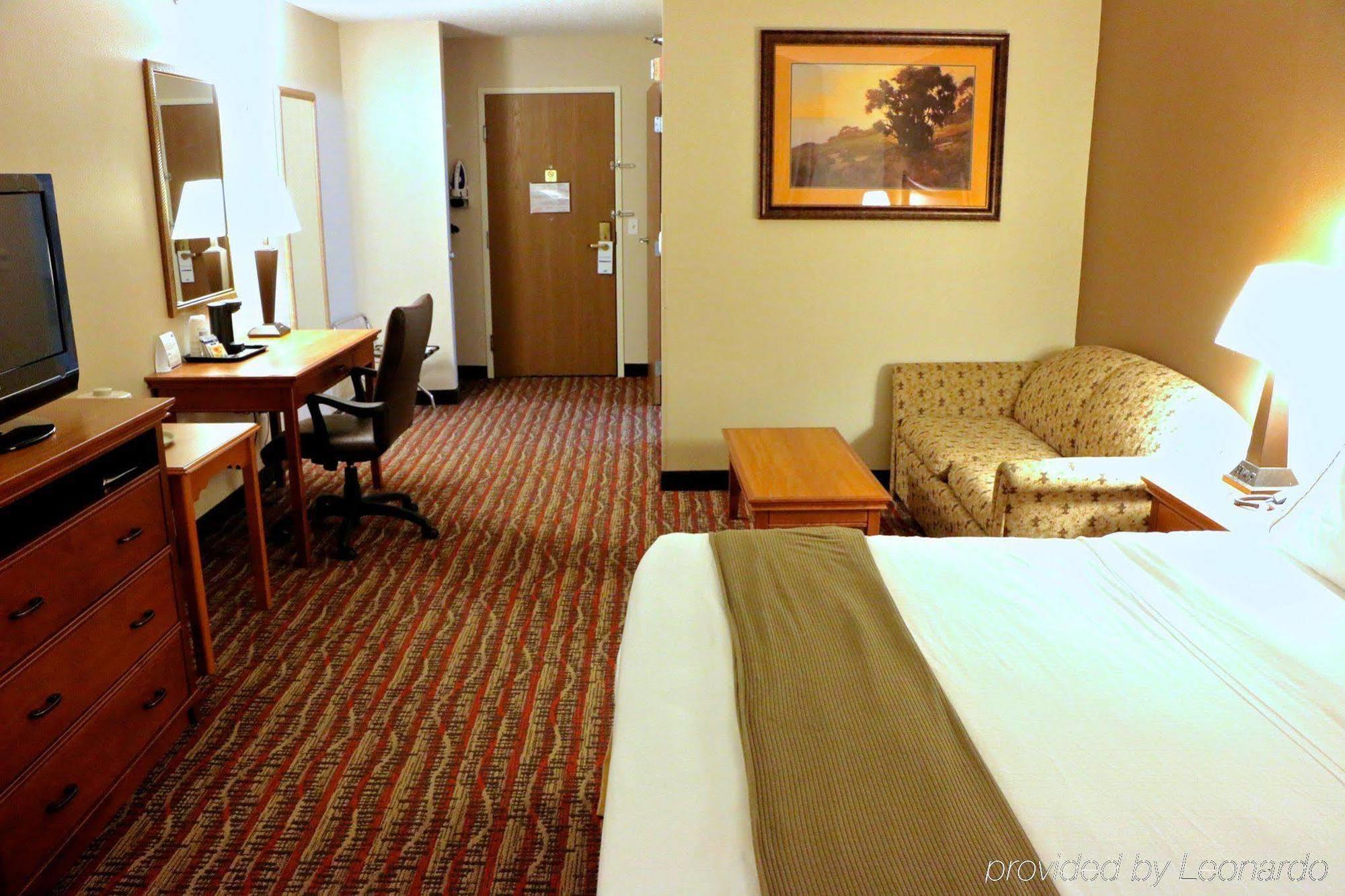 Holiday Inn Express Hotel & Suites Pierre-Fort Pierre, An Ihg Hotel Luaran gambar